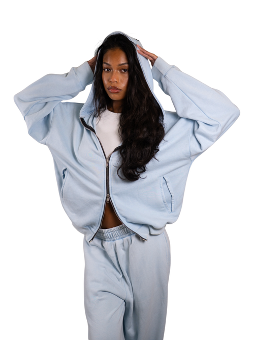ESSENTIAL ZIP-UP