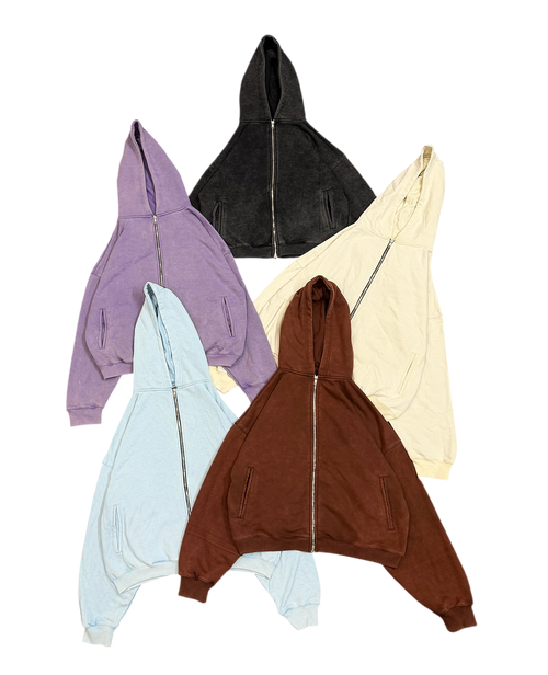 ESSENTIAL ZIP-UP
